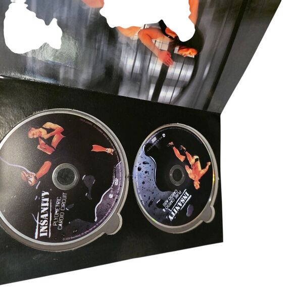 Insanity Beachbody Workout Program DVDs 13 Discs - Picture 9 of 9